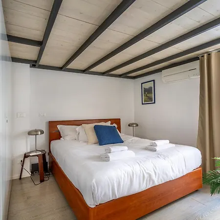 Apartamento Iflat Modern Flat A Few Steps From The Trevi Fountain